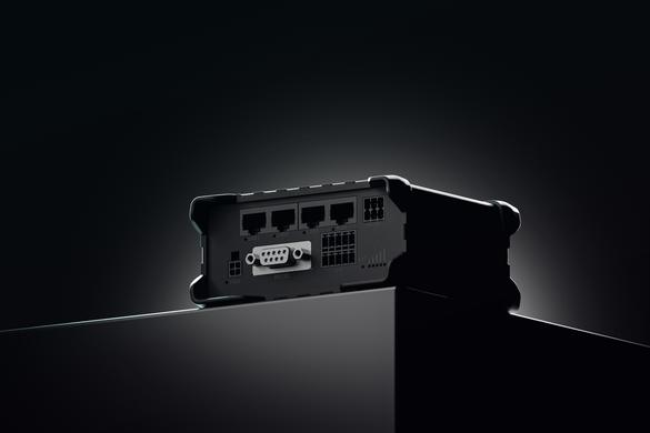 Мобильный маршрутизатор Teltonika RUT956 4G LTE Dual SIM с GNSS, RS232, RS485, Wi-Fi